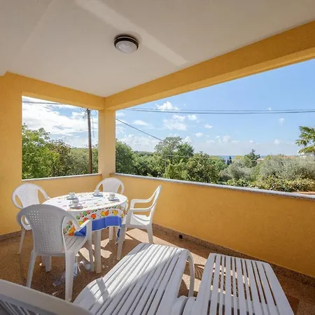 Gulic 2 Comfortable Porec