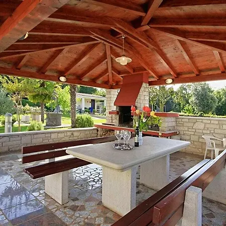 Gulic 2 Comfortable Ferienhaus